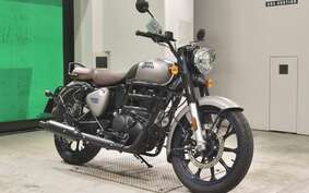 ROYAL ENFIELD CLASSIC 2023