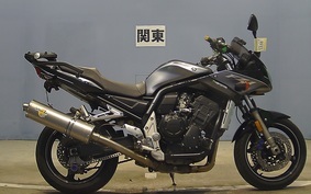 YAMAHA FZS1000 FAZER 2004 RN07