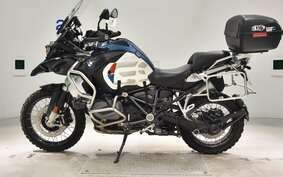 BMW R1250GS ADVENTURE 2022 0M11