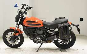 DUCATI SCRAMBLER SIXTY2 2016