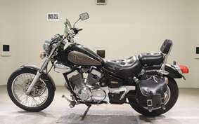 YAMAHA VIRAGO 250 3DM