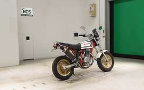 HONDA APE 100 HC07