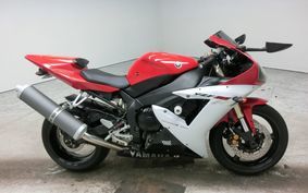 YAMAHA YZF-R1 Fi 2002 RN09