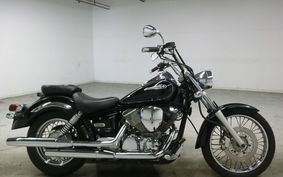 YAMAHA DRAGSTAR 250 2002 VG02J