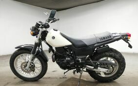 YAMAHA TW225 DG09J