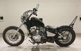 YAMAHA VIRAGO 250 3DM