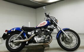 YAMAHA VIRAGO 250 S 3DM