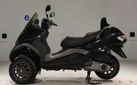 PIAGGIO MP3 250