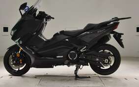 YAMAHA T-MAX 530 DX 2017 SJ15J