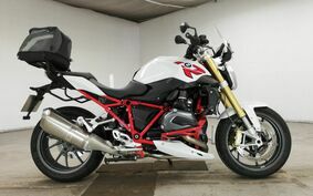 BMW R1200R 2016 0A04