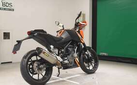 KTM 200 DUKE JUC40