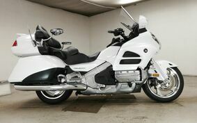 HONDA GL 1800 GOLD WING 2015 SC68