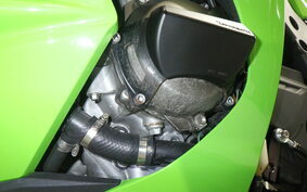 KAWASAKI ZX 10 NINJA R 2013