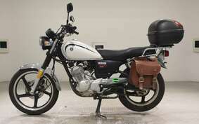 YAMAHA YB125SP