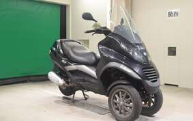 PIAGGIO MP3 250