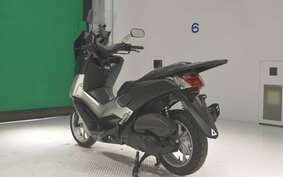 YAMAHA N-MAX SE86J