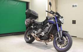 YAMAHA MT-09 A 2016 RN34J