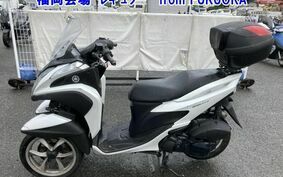 YAMAHA トリシティ125A SE82J