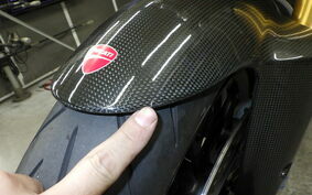 DUCATI STREETFIGHTER S 2013