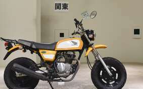 HONDA APE 100 HC07