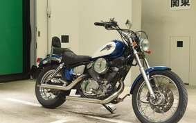 YAMAHA VIRAGO 250 3DM