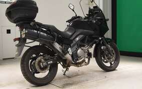 SUZUKI DL650 ( V-Strom 650 ) A 2010 B1112