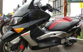 YAMAHA T-MAX 2006 SJ04J