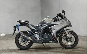 YAMAHA YZF-R25 RG10J