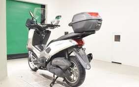 YAMAHA N-MAX SE86J