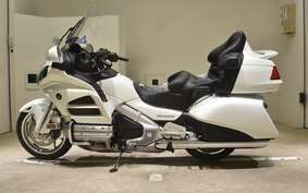 HONDA GL 1800 GOLD WING 2014 SC68