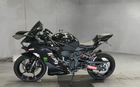 KAWASAKI ZX-25R ZX250F