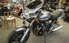 YAMAHA XJR1300 2002 RP03J