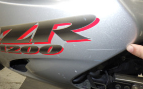 KAWASAKI ZZ1200 NINJA R 2002 ZXT20C