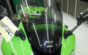 KAWASAKI NINJA ZX-6R 2010