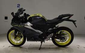 YAMAHA YZF-R15 RG86J