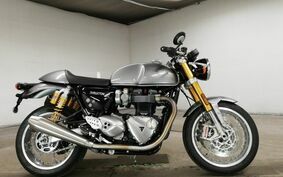 TRIUMPH THRUXTON 1200 R 2016 AD72H4