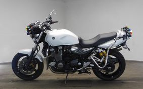 YAMAHA XJR1300 L Learning RP17J