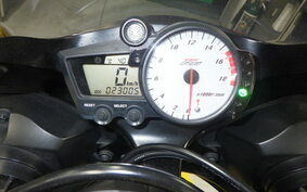 YAMAHA YZF-R6 2003 RJ05