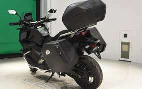 HONDA X-ADV 750 2022 RH10