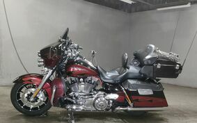 HARLEY FLHTCUSE 1800CVO 2010 PR8