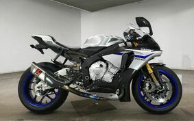 YAMAHA YZF-R1 M 2015 RN40