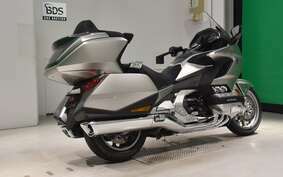 HONDA GL 1800 GOLD WING TOUR DCT 2023 SC79