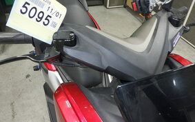 YAMAHA N-MAX SE86J