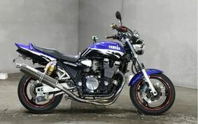 YAMAHA XJR1300 2002 RP03J