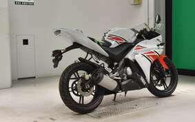 YAMAHA YZF-R125 RE06