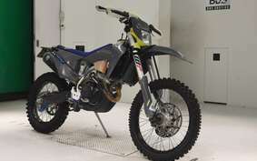 HUSQVARNA FE250