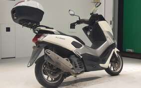 YAMAHA N-MAX SE86J