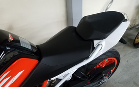 KTM 390 DUKE 2021 JPJ40