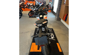 KTM 390 DUKE 2024 JPJ40