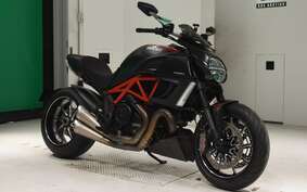 DUCATI DIAVEL Carbon 2012